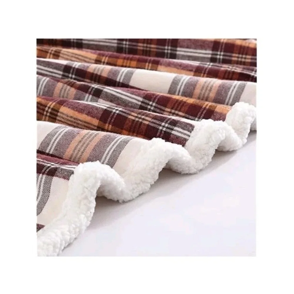 Eddie Bauer Home Edgewood Red Plaid Flannel Reversible Sherpa 50
